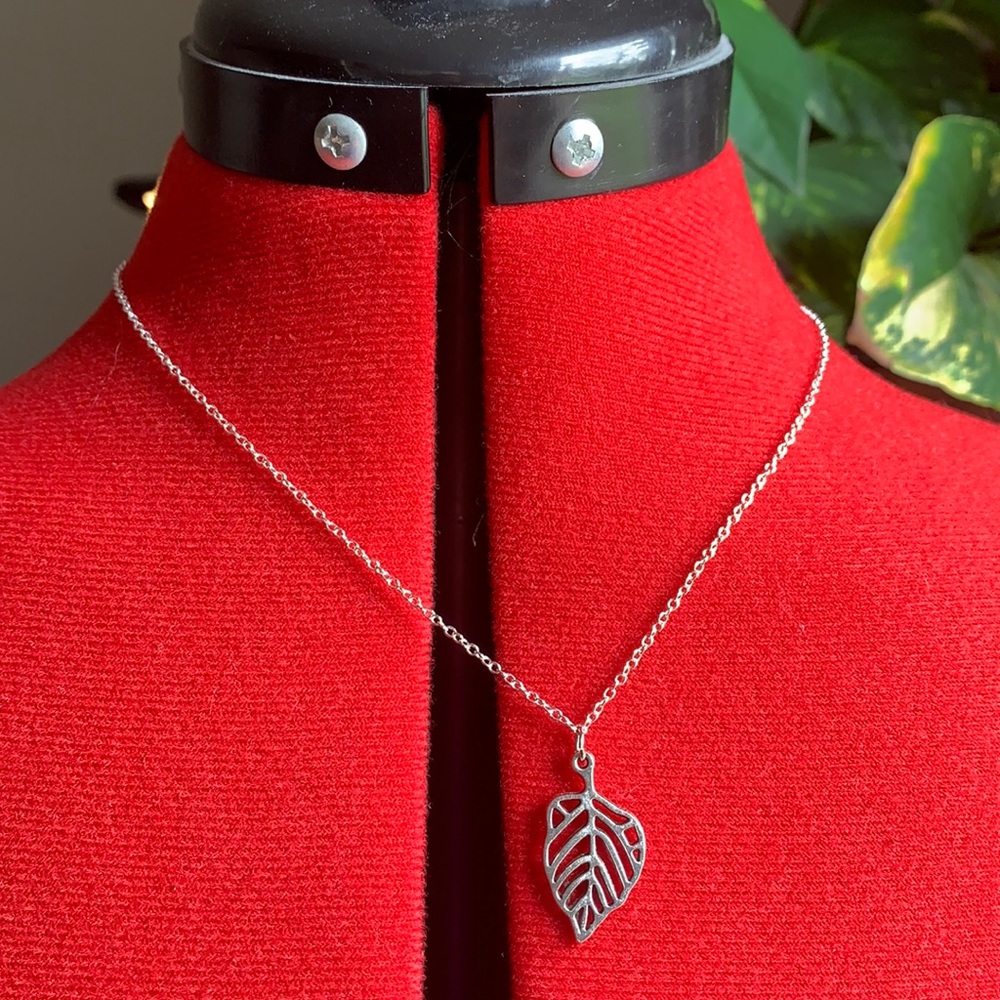 Leaf Outline Necklace, 925 Silver Chain